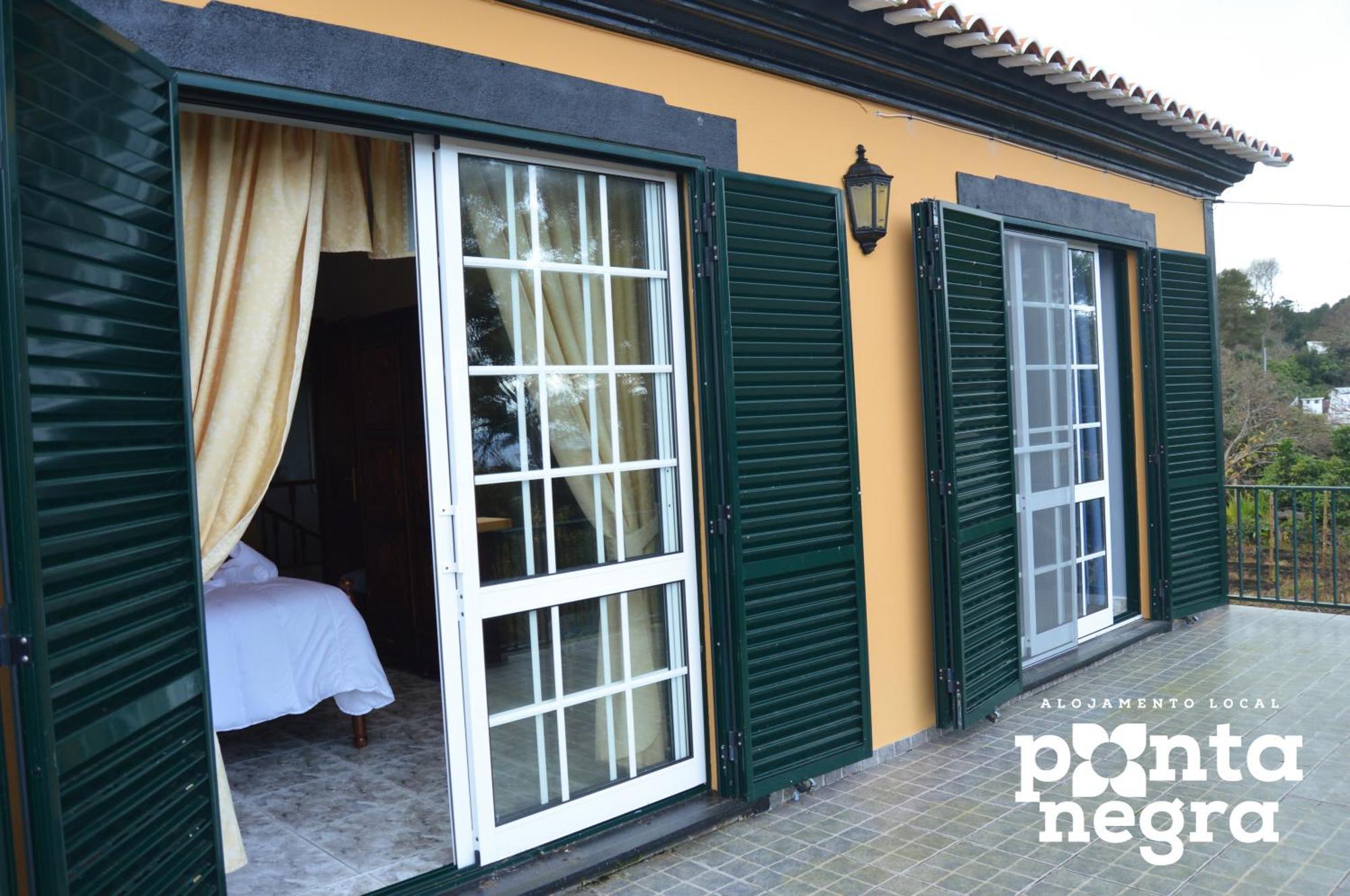 Homestay The Emigrant House By Pontanegraazores Biscoitos (Terceira)